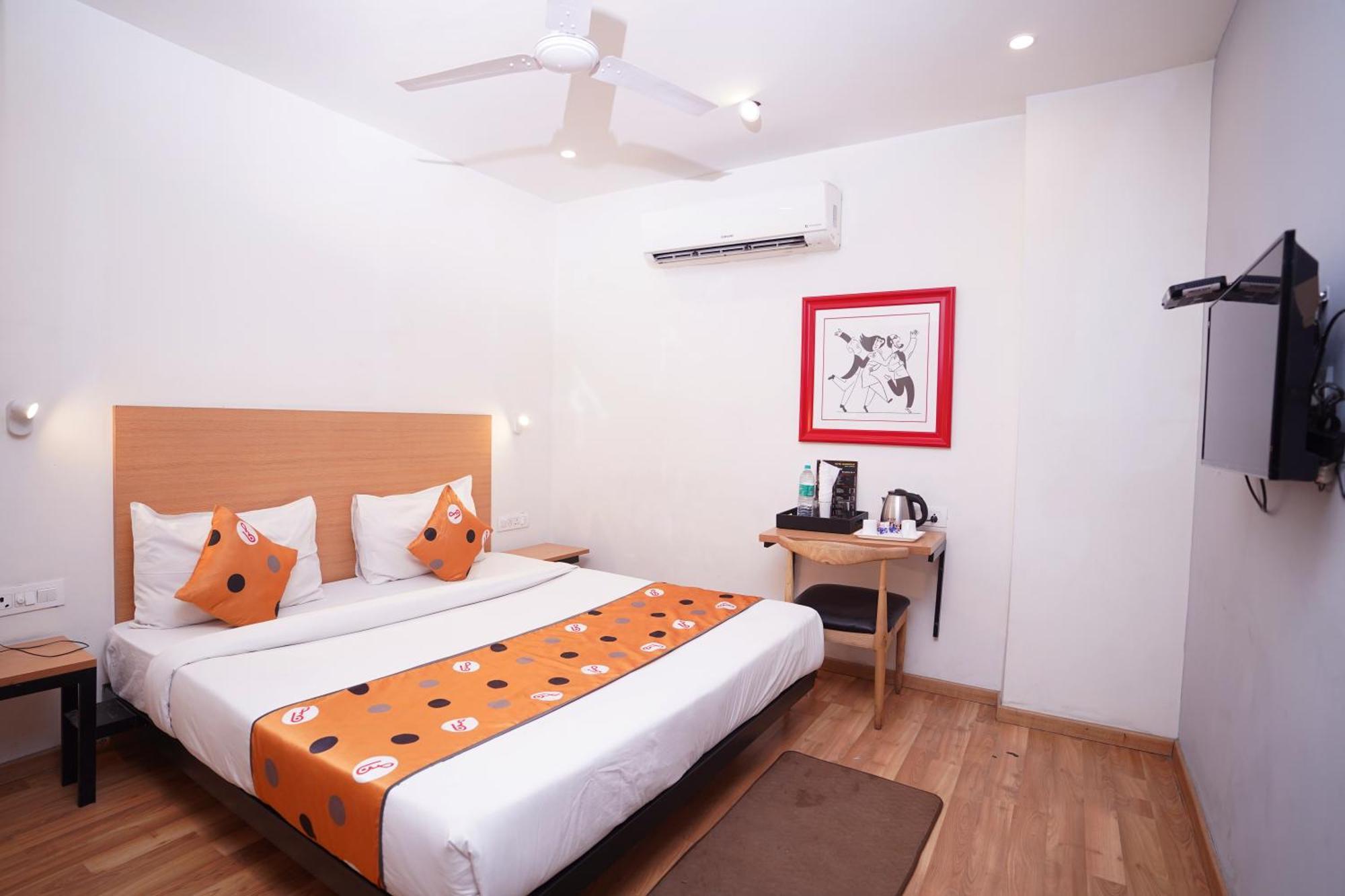 Hotel Mira Residency- Outer Ring Road, Paschim Vihar Nova Deli Exterior foto