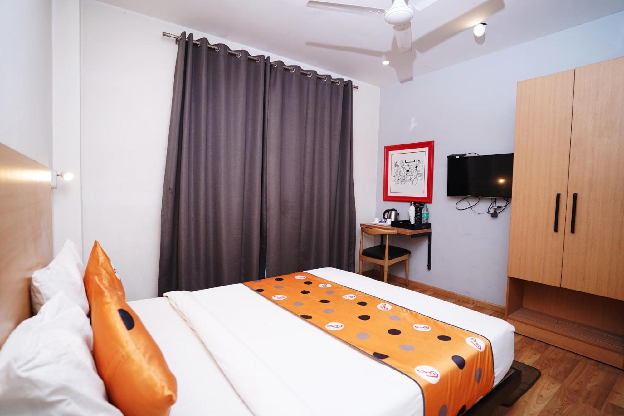 Hotel Mira Residency- Outer Ring Road, Paschim Vihar Nova Deli Exterior foto